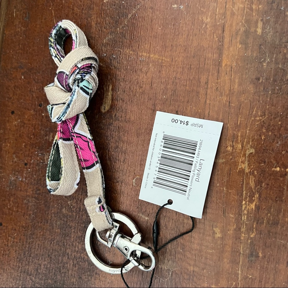 NWT Vera Bradley Lanyard with Key Ring Falling Flowers Neutral